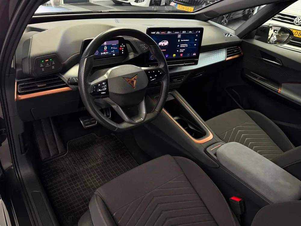 Cupra Born Essential 62 kWh CarPlay 204 pk uit 2023, foto 3