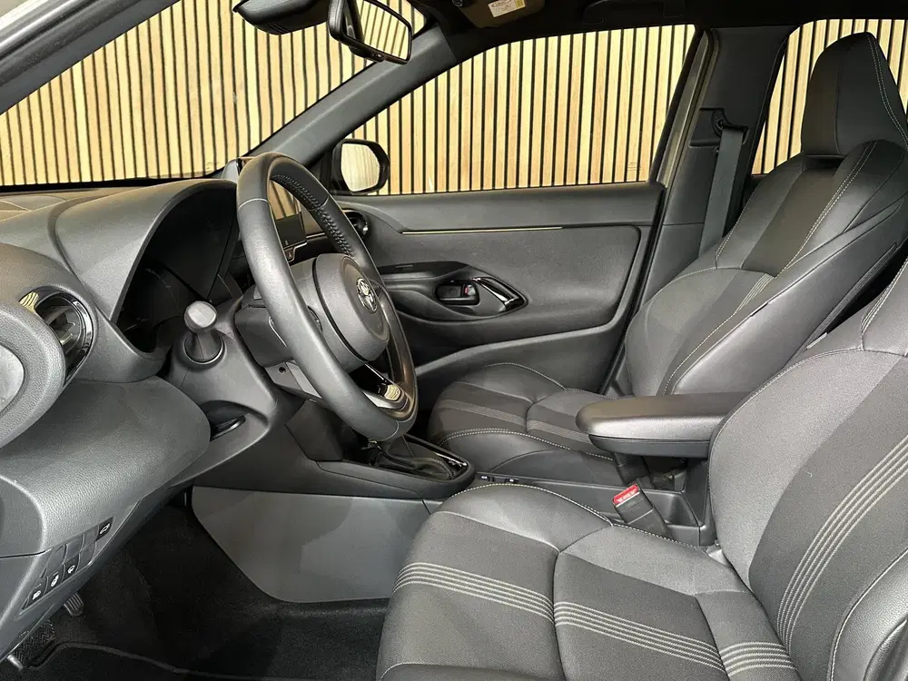 Toyota Yaris Cross 1.5 Hybrid Adventure NL auto uit 2024, foto 6
