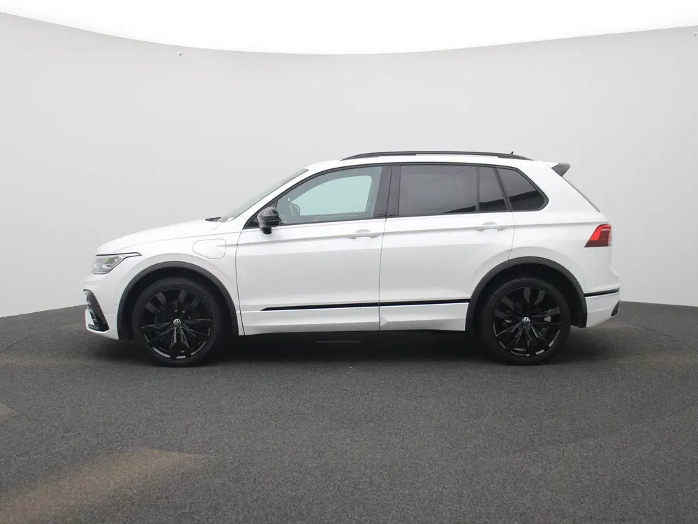 Volkswagen Tiguan 1.4 TSI eHybrid R-Line Business+ 245 PK uit 2021, foto 4