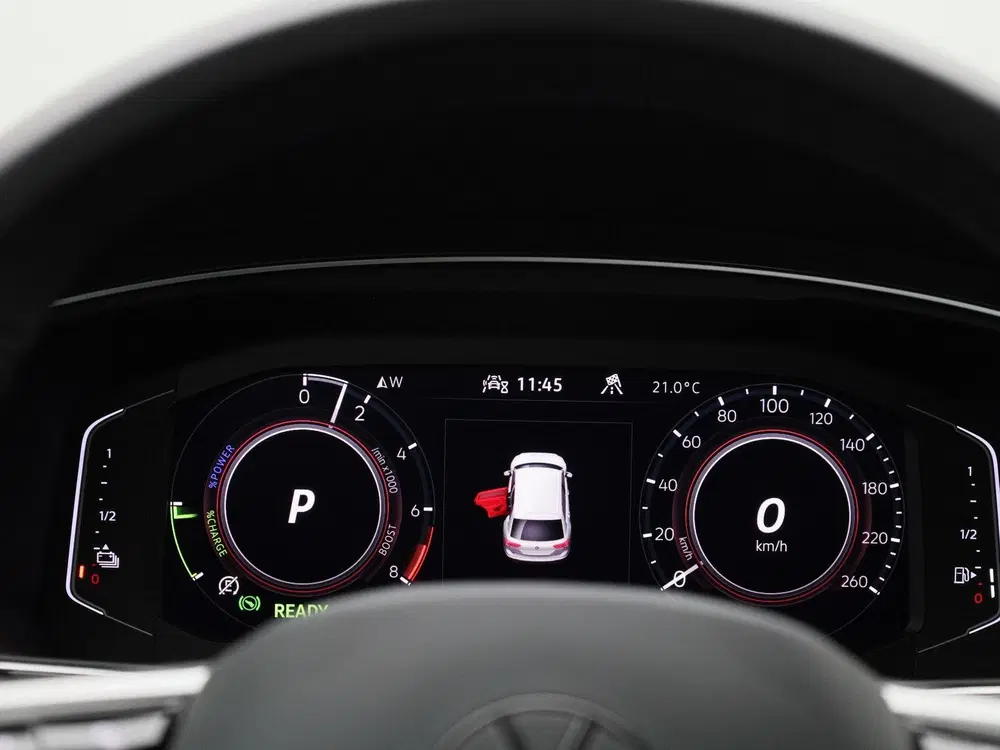 Volkswagen Tiguan 1.4 TSI eHybrid R-Line Business+ 245 PK uit 2021, foto 8