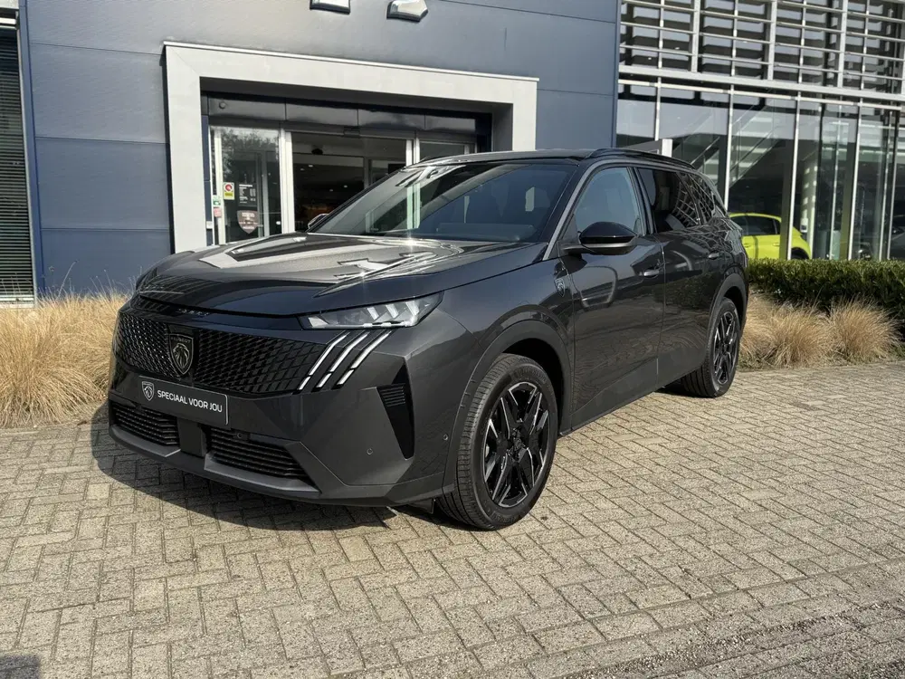 Peugeot 5008 Hybrid 145 GT l 360 Vision & Drive Assist uit 2025, foto 2