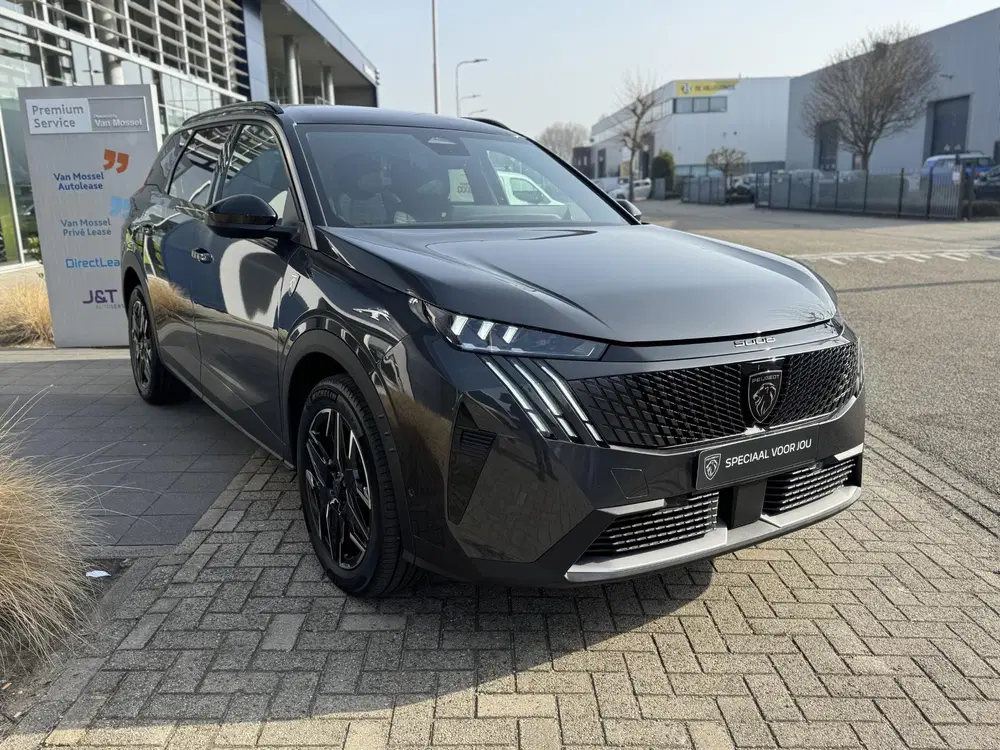 Peugeot 5008 Hybrid 145 GT l 360 Vision & Drive Assist uit 2025, foto 5
