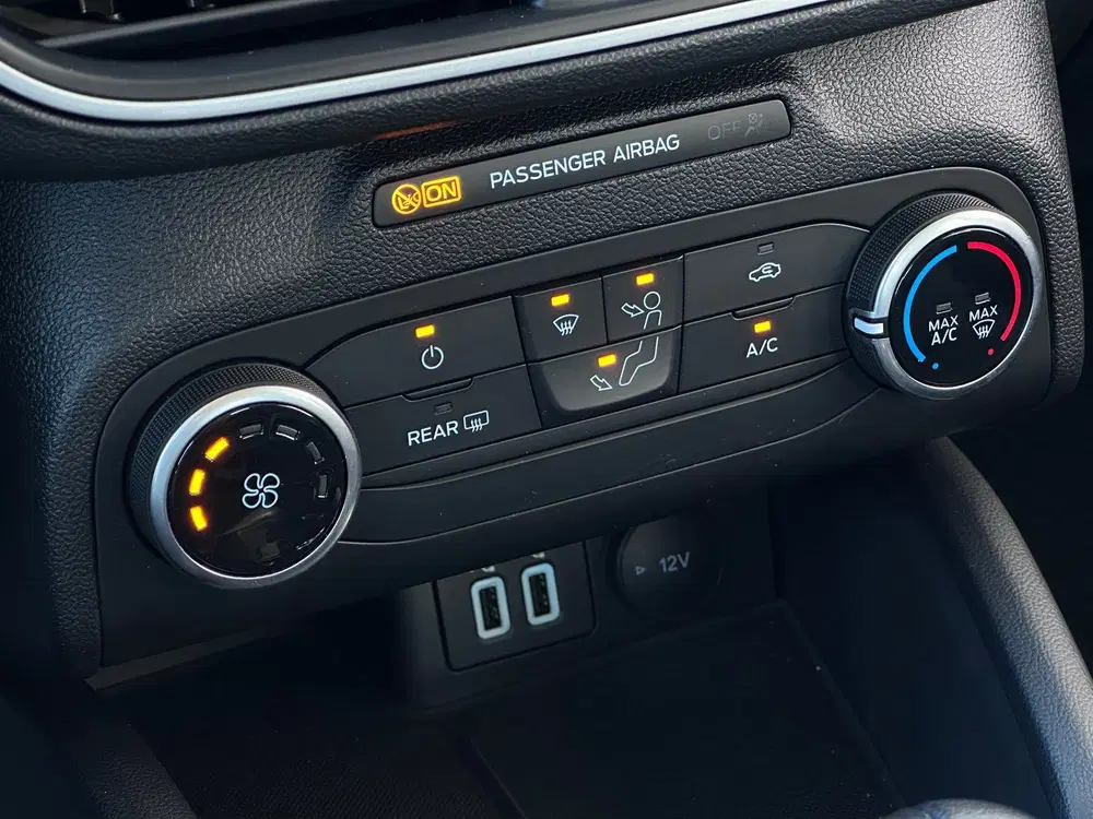 Ford Focus 1.0 EcoBoost Hybrid Trend Edition Business uit 2022, foto 8