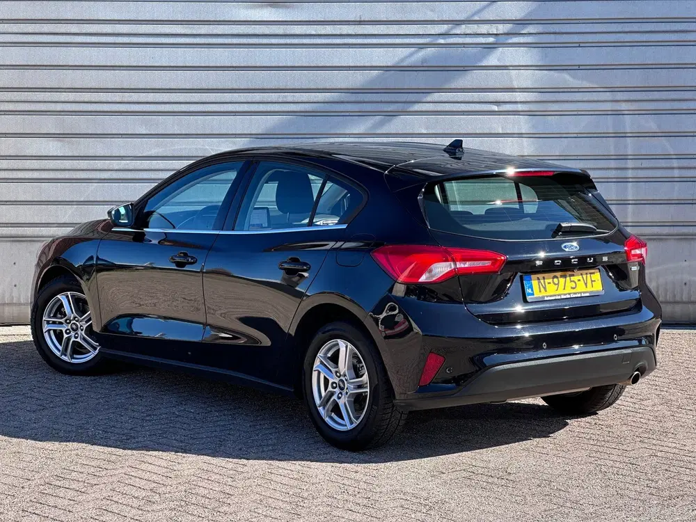 Ford Focus 1.0 EcoBoost Hybrid Trend Edition Business uit 2022, foto 9