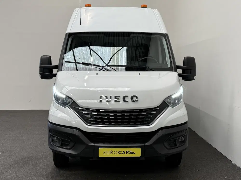 Iveco Daily 35C16V 2.3 352 L2H2 Automaat Dubbellucht A uit 2021, foto 13