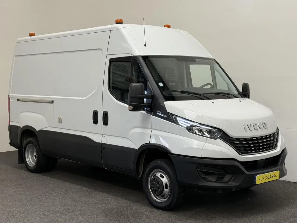 Iveco Daily 35C16V 2.3 352 L2H2 Automaat Dubbellucht A uit 2021, foto 7