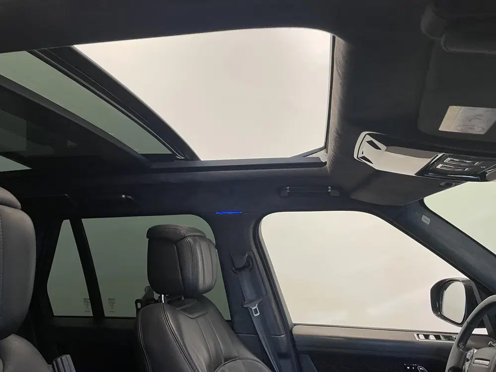Land Rover Range Rover 3.0 TDV6 Autobiography Trekhaak Panor uit 2019, foto 13