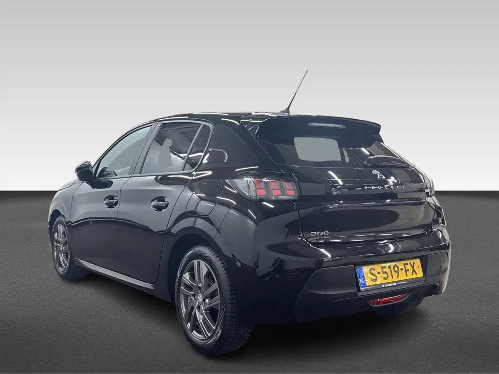 Peugeot 208 1.2 PureTech 75pk Active Pack uit 2023, foto 3