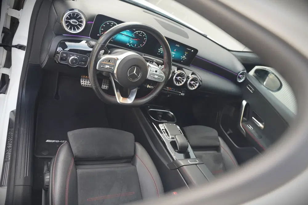 Mercedes-Benz A-Klasse 200 Business Solution AMG Upgrade uit 2019, foto 4