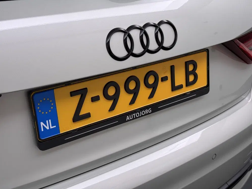 Audi A1 40 TFSI S Line Camera uit 2023, foto 11
