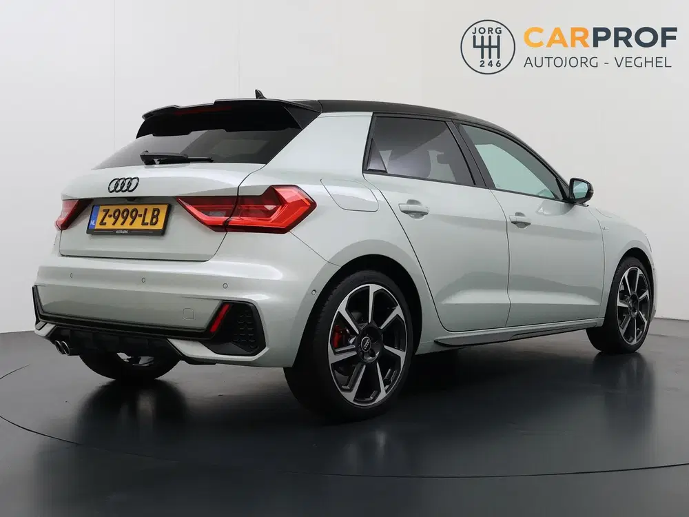 Audi A1 40 TFSI S Line Camera uit 2023, foto 3