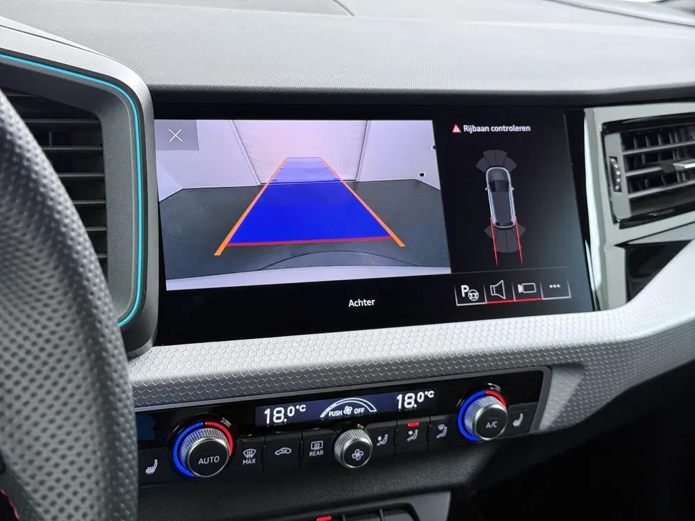 Audi A1 40 TFSI S Line Camera uit 2023, foto 9