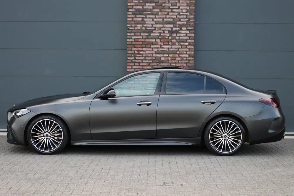 Mercedes-Benz C-Klasse 200 4MATIC Premium+ AMG Line uit 2023, foto 9