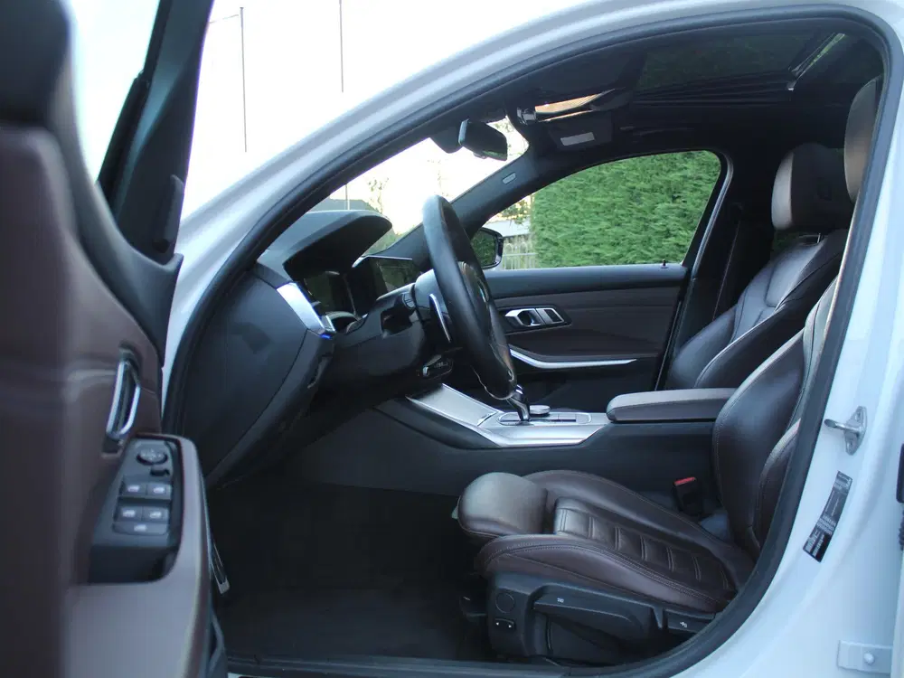 BMW 3-serie 3 Serie Touring 320i High Executive Ed. M uit 2020, foto 11