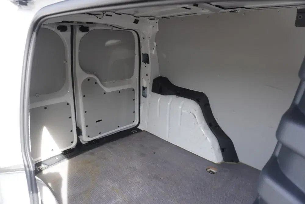 Volkswagen Caddy 102PK Apple Carplay Parkeersensoren M uit 2024, foto 13
