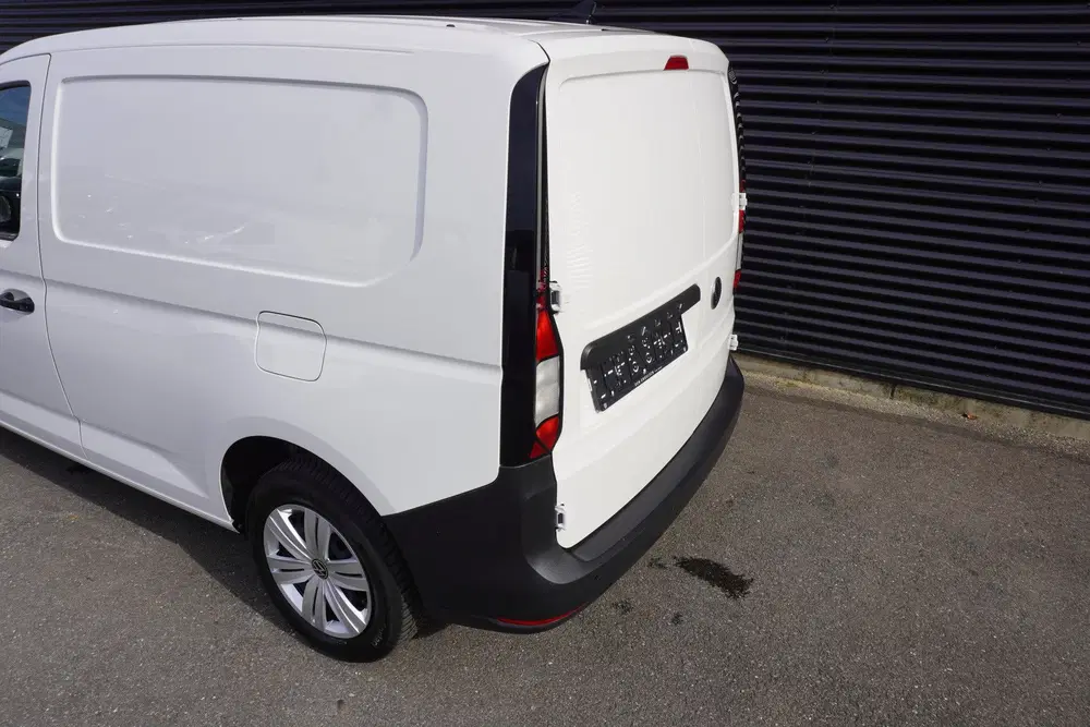 Volkswagen Caddy 102PK Apple Carplay Parkeersensoren M uit 2024, foto 9