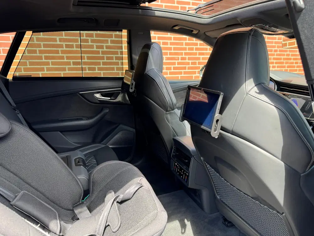 Audi Q8 3.0 TFSI 450PK uit 2020, foto 11