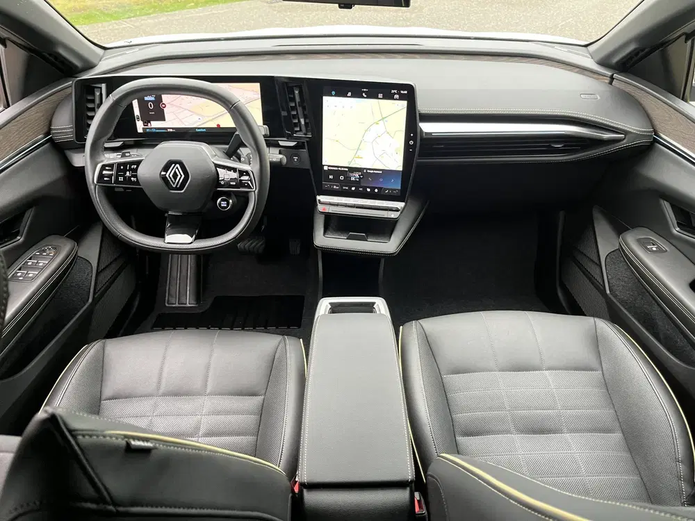 Renault Megane Mégane E-Tech EV60 Optimum Charge Iconic 2 uit 2024, foto 3