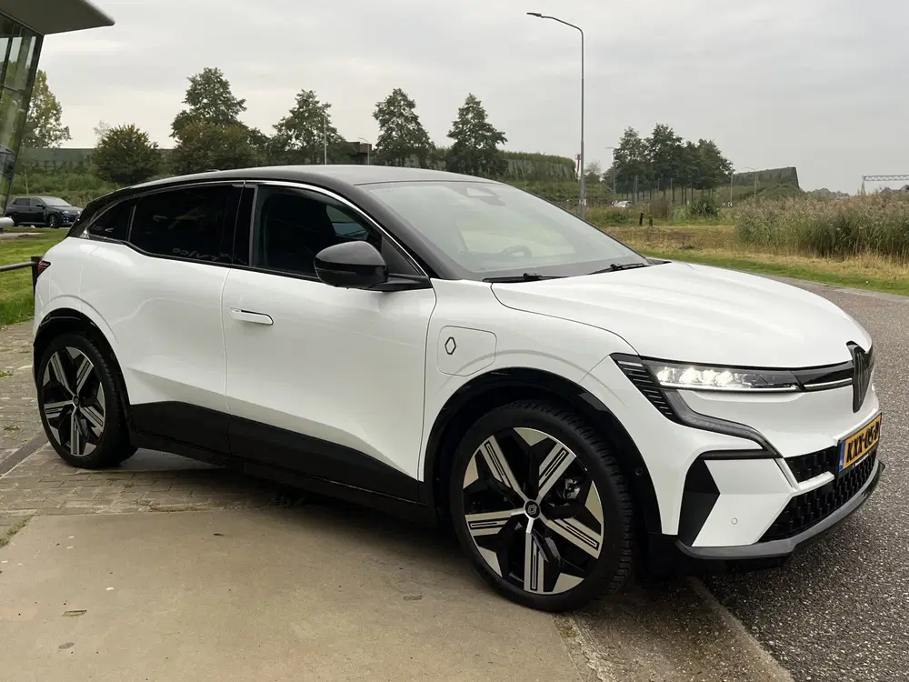 Renault Megane Mégane E-Tech EV60 Optimum Charge Iconic 2 uit 2024, foto 5
