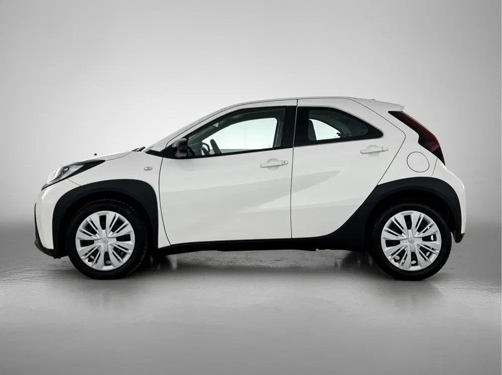 Toyota Aygo X 1.0 VVT-i MT Play uit 2022, foto 3