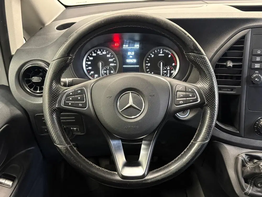 Mercedes-Benz Vito 110 CDI Lang Airco Bluetooth App-connect uit 2022, foto 2