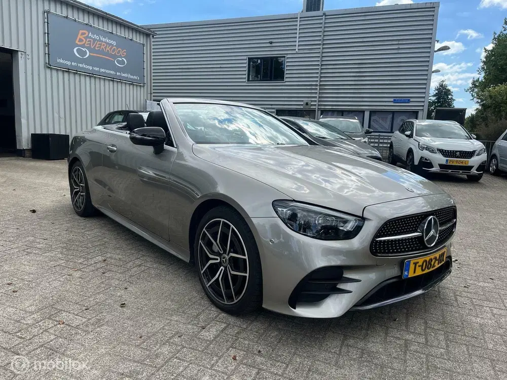 Mercedes-Benz E-Klasse Mercedes E-klasse Cabrio 200 AMG LINE uit 2021, foto 6