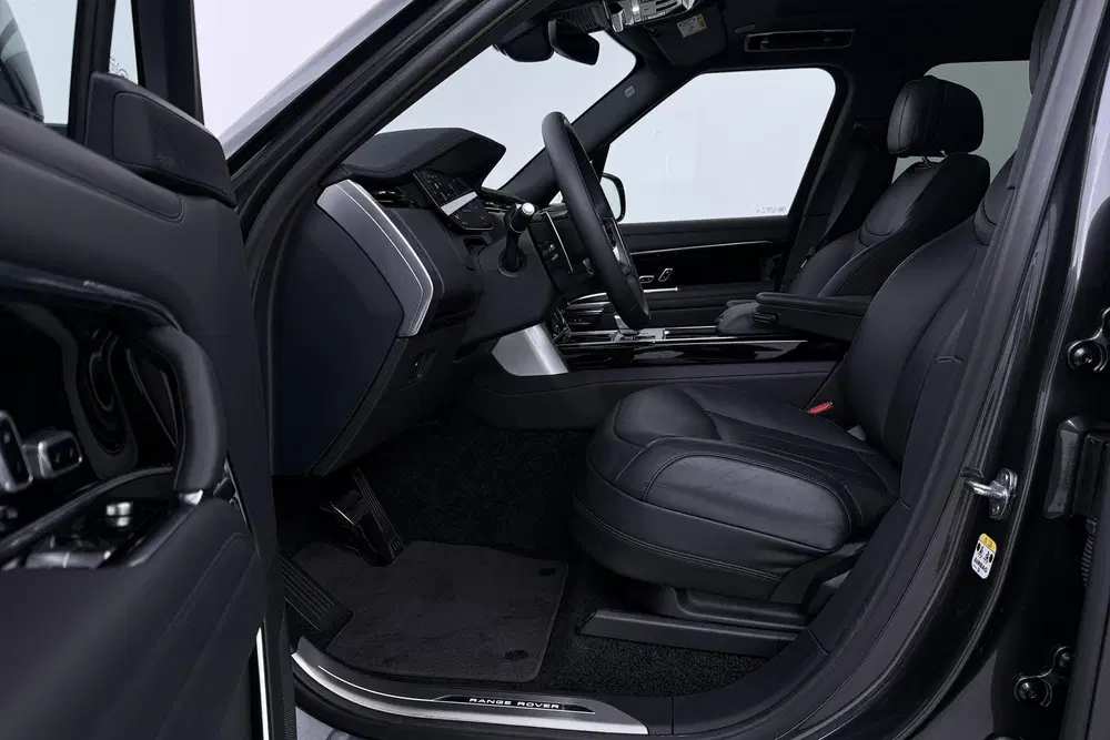 Land Rover Range Rover 3.0 P550e HSE uit 2026, foto 3