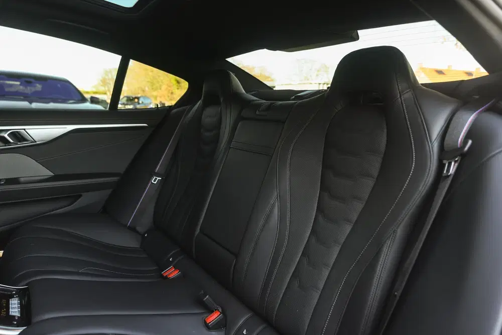 BMW 8-serie Coupé 840i High Executive M Sport Automaat uit 2021, foto 12