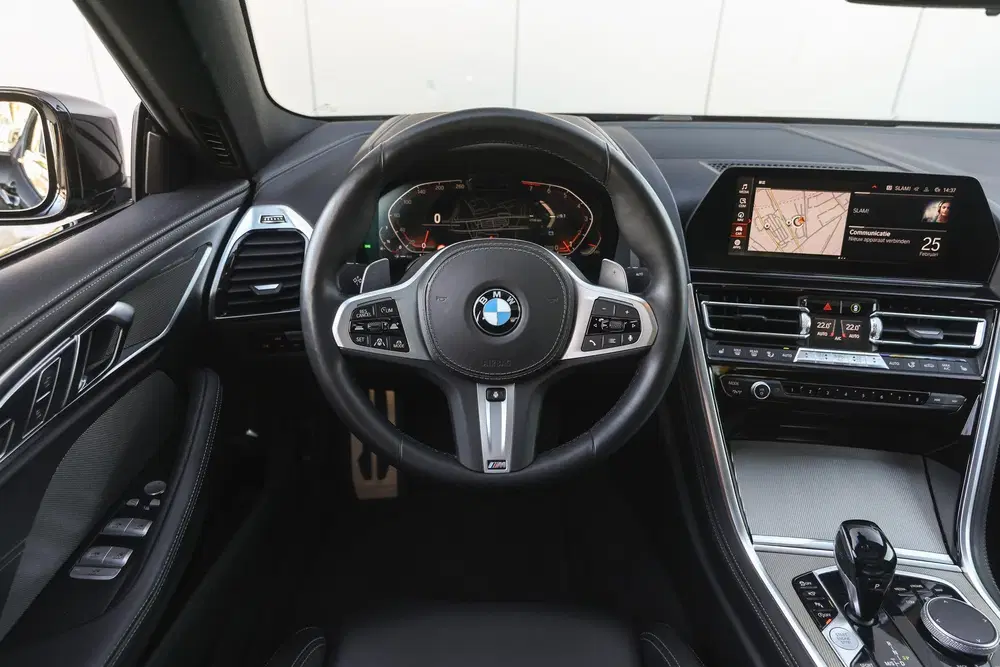 BMW 8-serie Coupé 840i High Executive M Sport Automaat uit 2021, foto 3