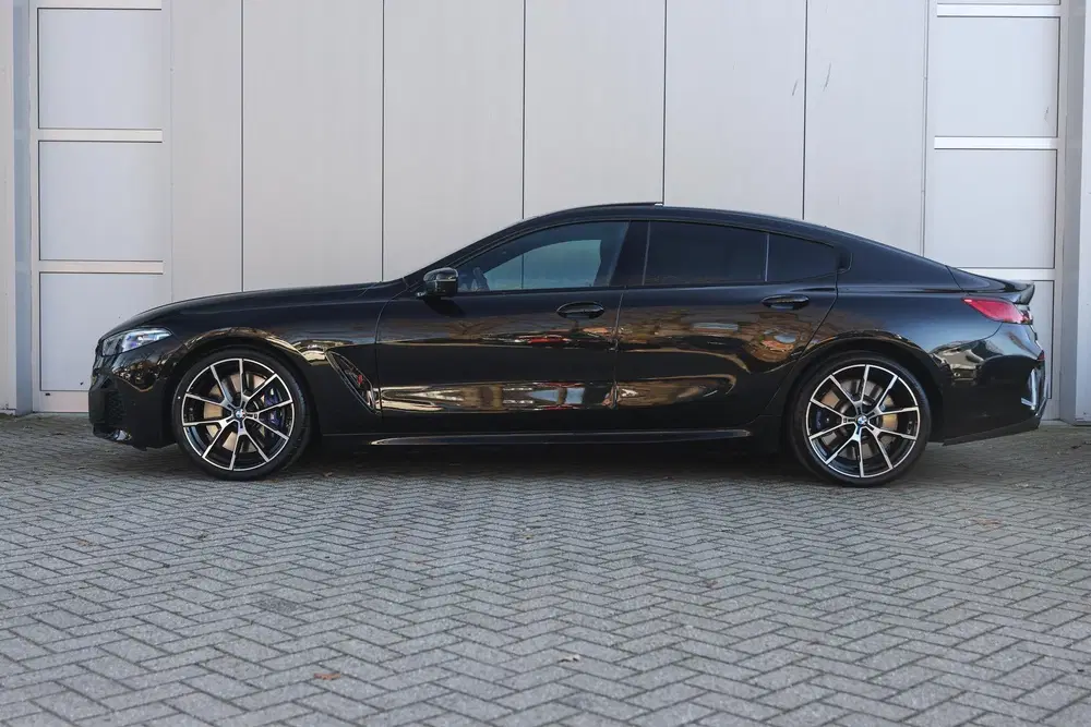 BMW 8-serie Coupé 840i High Executive M Sport Automaat uit 2021, foto 8