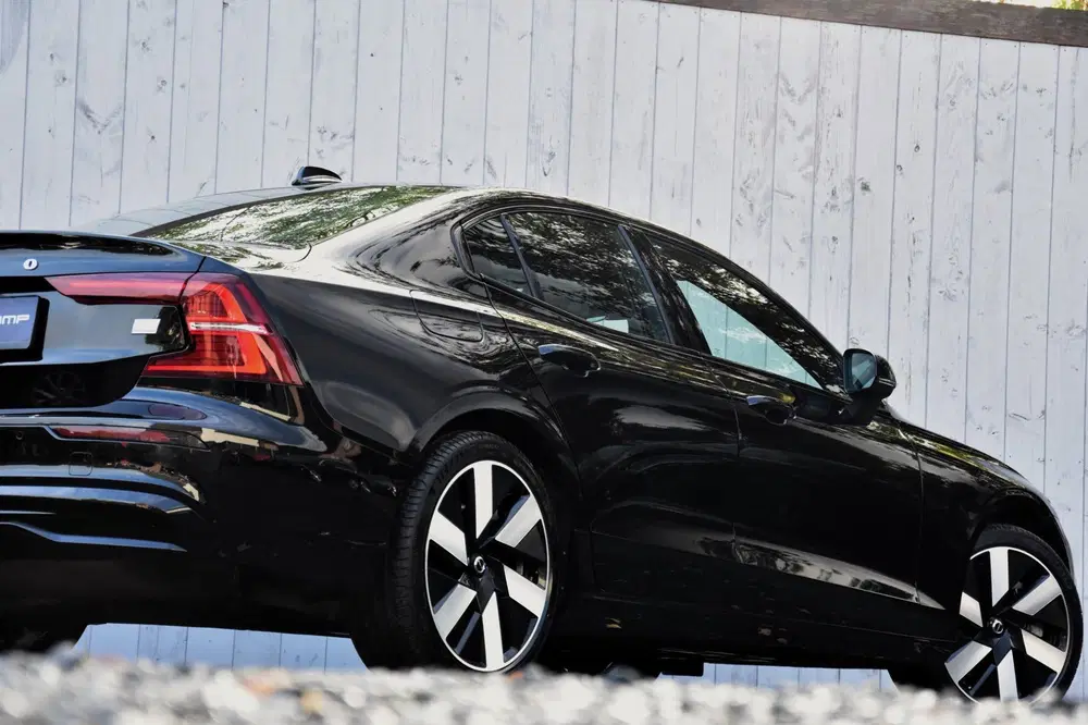 Volvo S60 2.0 Recharge T8 AWD Plus Dark uit 2024, foto 13