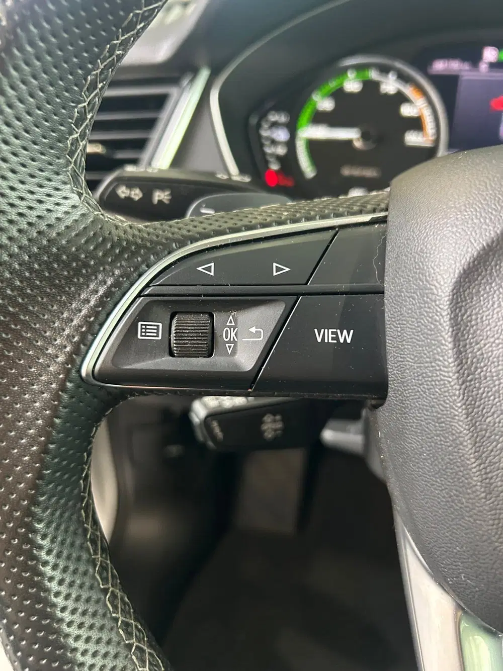Audi Q5 50 TFSI e S-LINE uit 2021, foto 14
