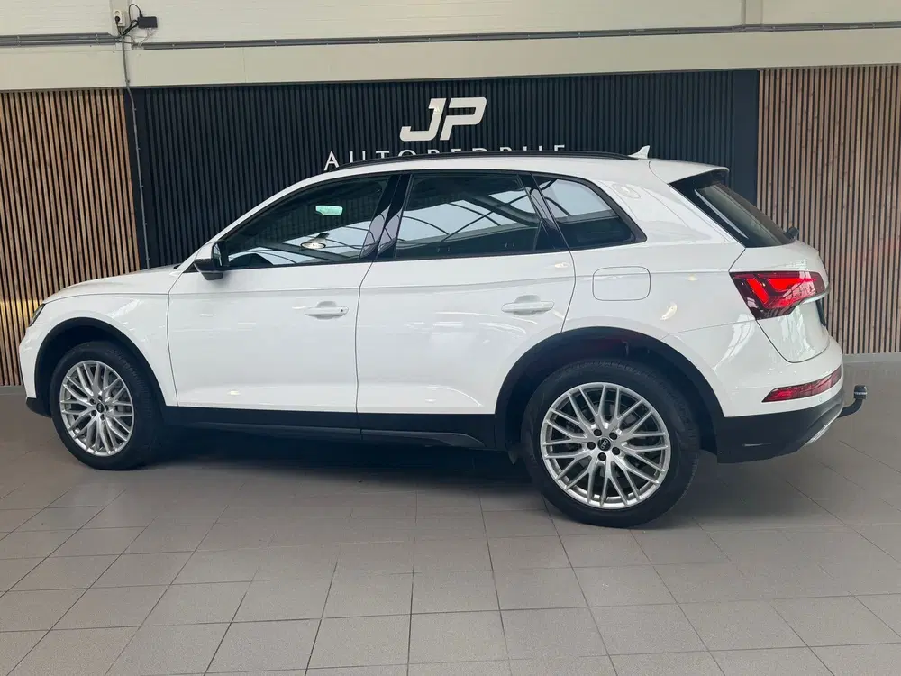 Audi Q5 50 TFSI e S-LINE uit 2021, foto 5
