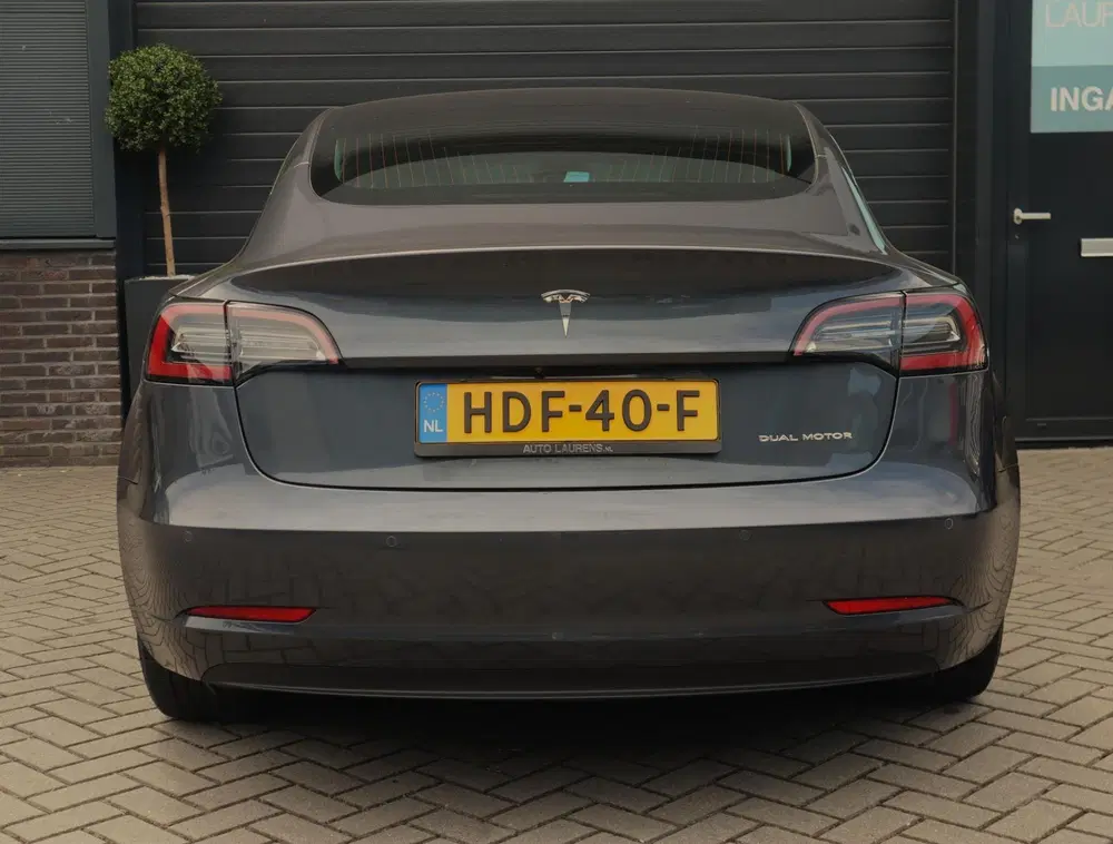 Tesla Model 3 Long Range AWD 75 kWh uit 2019, foto 4