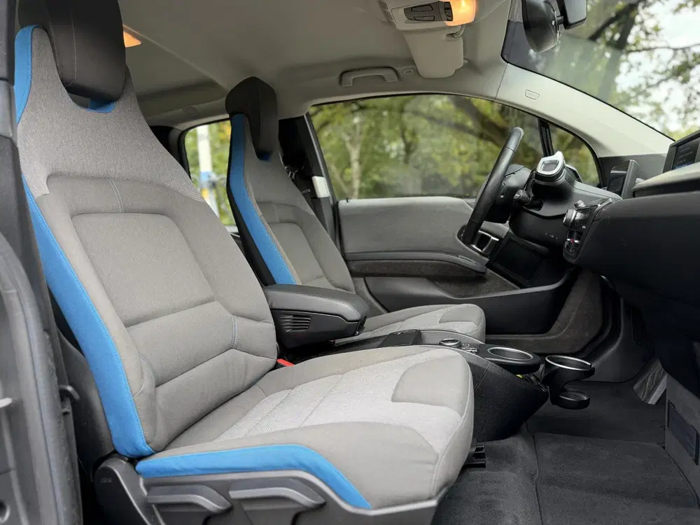 BMW i3 Basis 120Ah 42 kWh uit 2019, foto 5