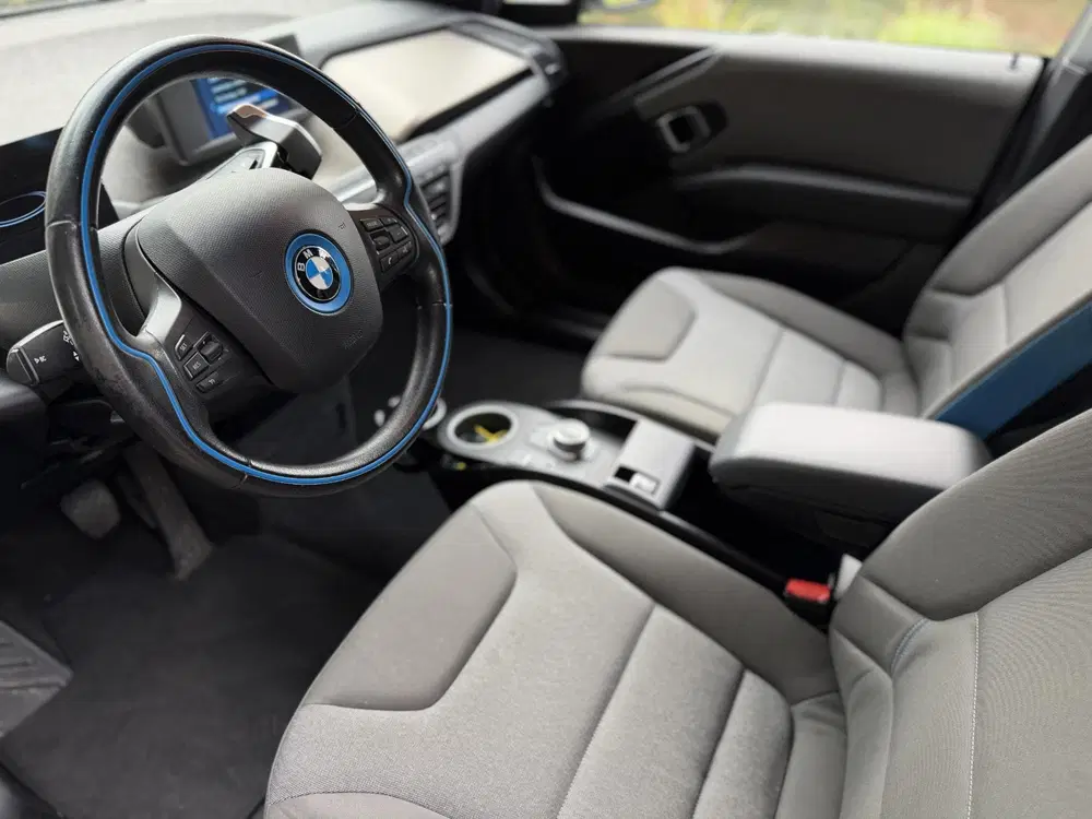 BMW i3 Basis 120Ah 42 kWh uit 2019, foto 7
