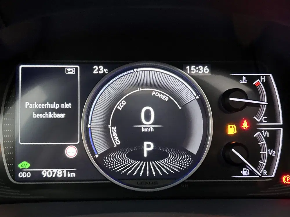 Lexus ES 300h Preference Line Business uit 2021, foto 5