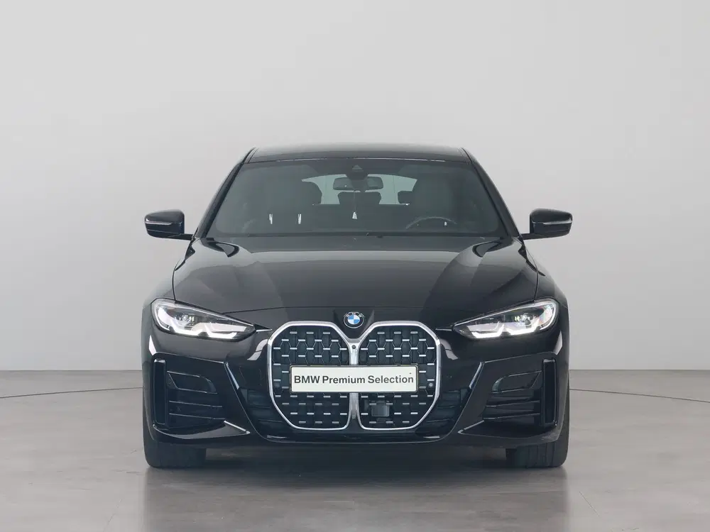 BMW 4-serie 420i Gran Coupé M Sport uit 2023, foto 2