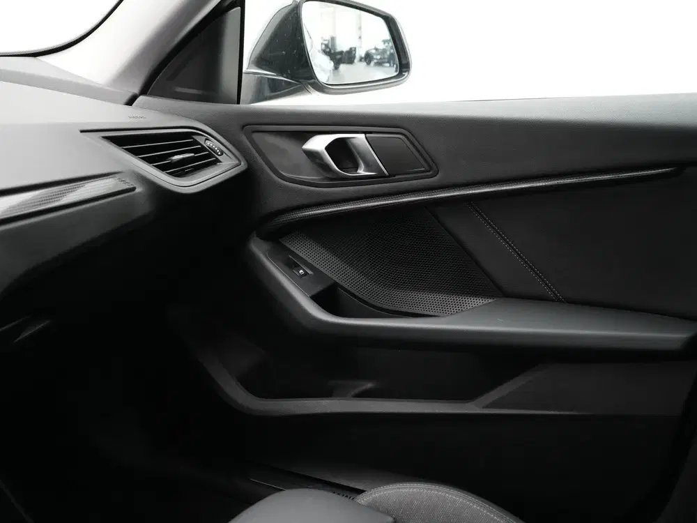 BMW 2-serie 218i Gran Coupé Introduction Edition (bj 2 uit 2023, foto 15