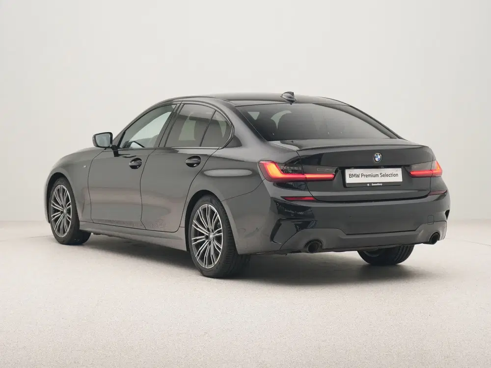 BMW 3-serie 318i Sedan Executive Edition (bj 2022) uit 2022, foto 10