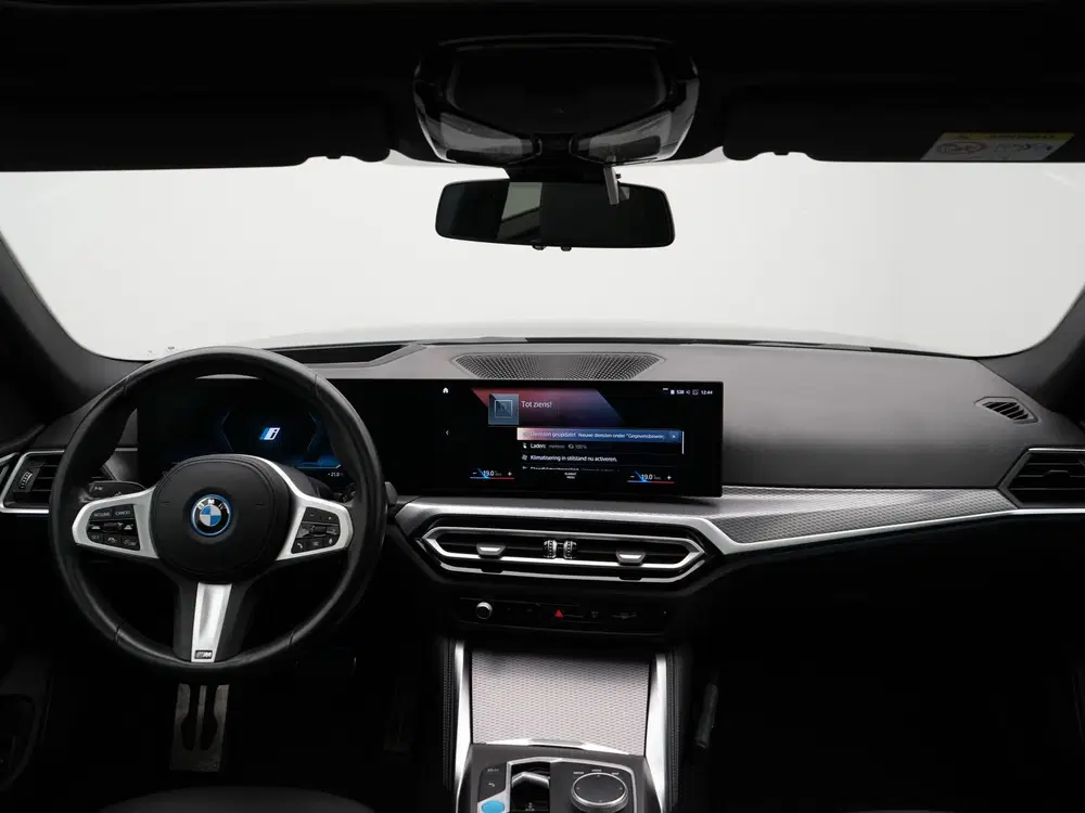 BMW i4 eDrive40 High Executive 84 kWh M-Sport Acc uit 2023, foto 14