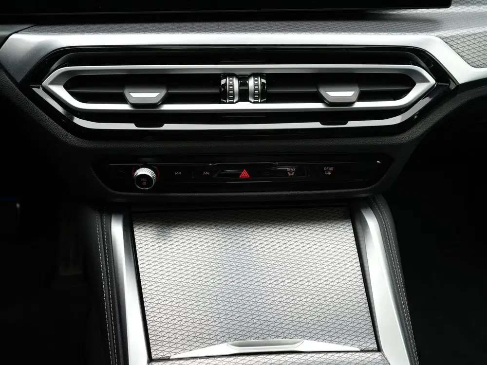 BMW i4 eDrive40 High Executive 84 kWh M-Sport Acc uit 2023, foto 15