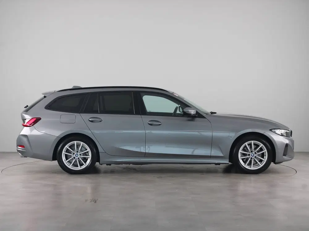 BMW 3-serie 320e Touring (bj 2023 uit 2023, foto 10