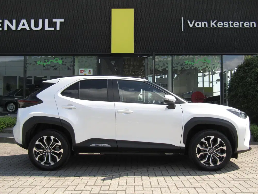 Toyota Yaris Cross 1.5 VVT-I Hybrid 116pk CVT Dynamic uit 2024, foto 4