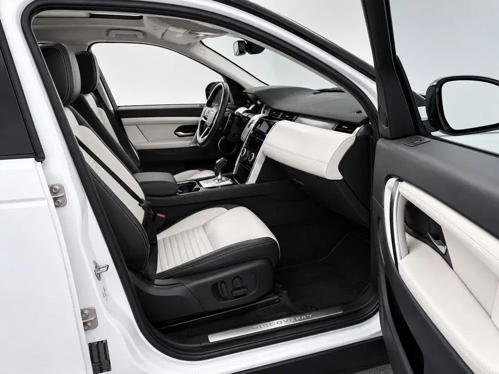Land Rover Discovery Sport P300e 1.5 R-Dynamic HSE Aut uit 2022, foto 11