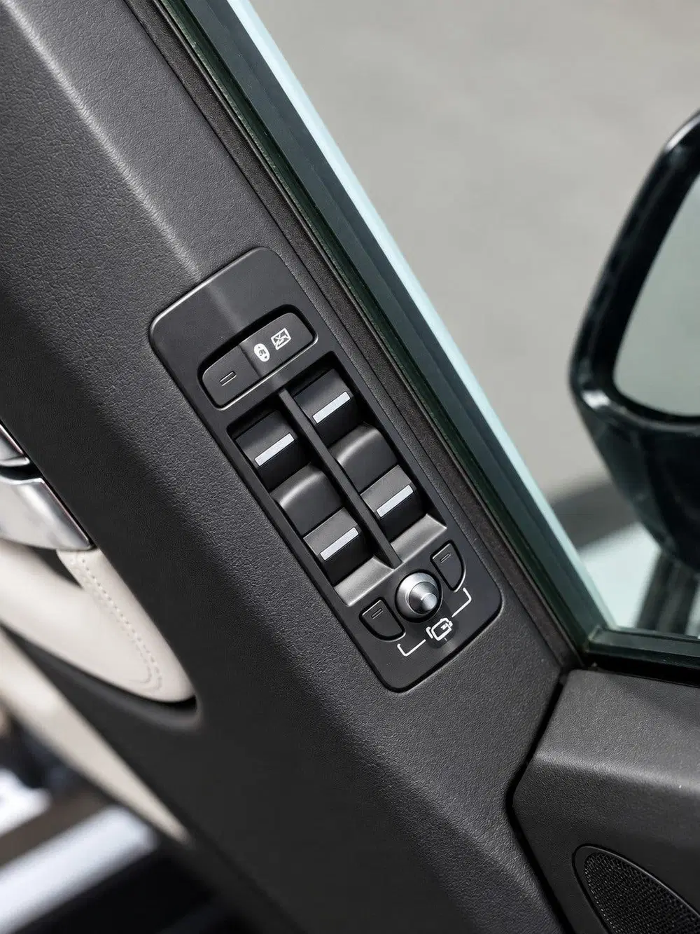 Land Rover Discovery Sport P300e 1.5 R-Dynamic HSE Aut uit 2022, foto 15