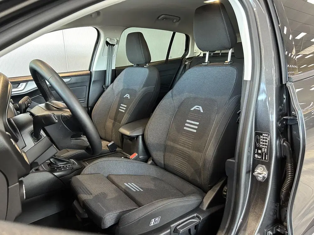 Ford Focus 1.0 EcoBoost Hybrid Active Style uit 2023, foto 12