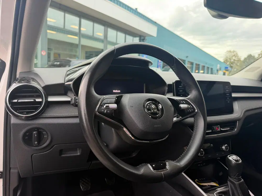 Skoda Fabia 1.0 TSI Style Airco Lmv Navi Cruise Camera uit 2023, foto 5