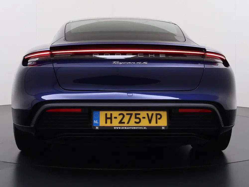 Porsche Taycan 4S Performance 84 kWh SOH 91% uit 2020, foto 12