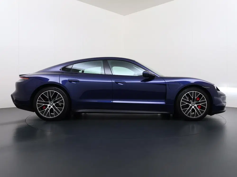 Porsche Taycan 4S Performance 84 kWh SOH 91% uit 2020, foto 14